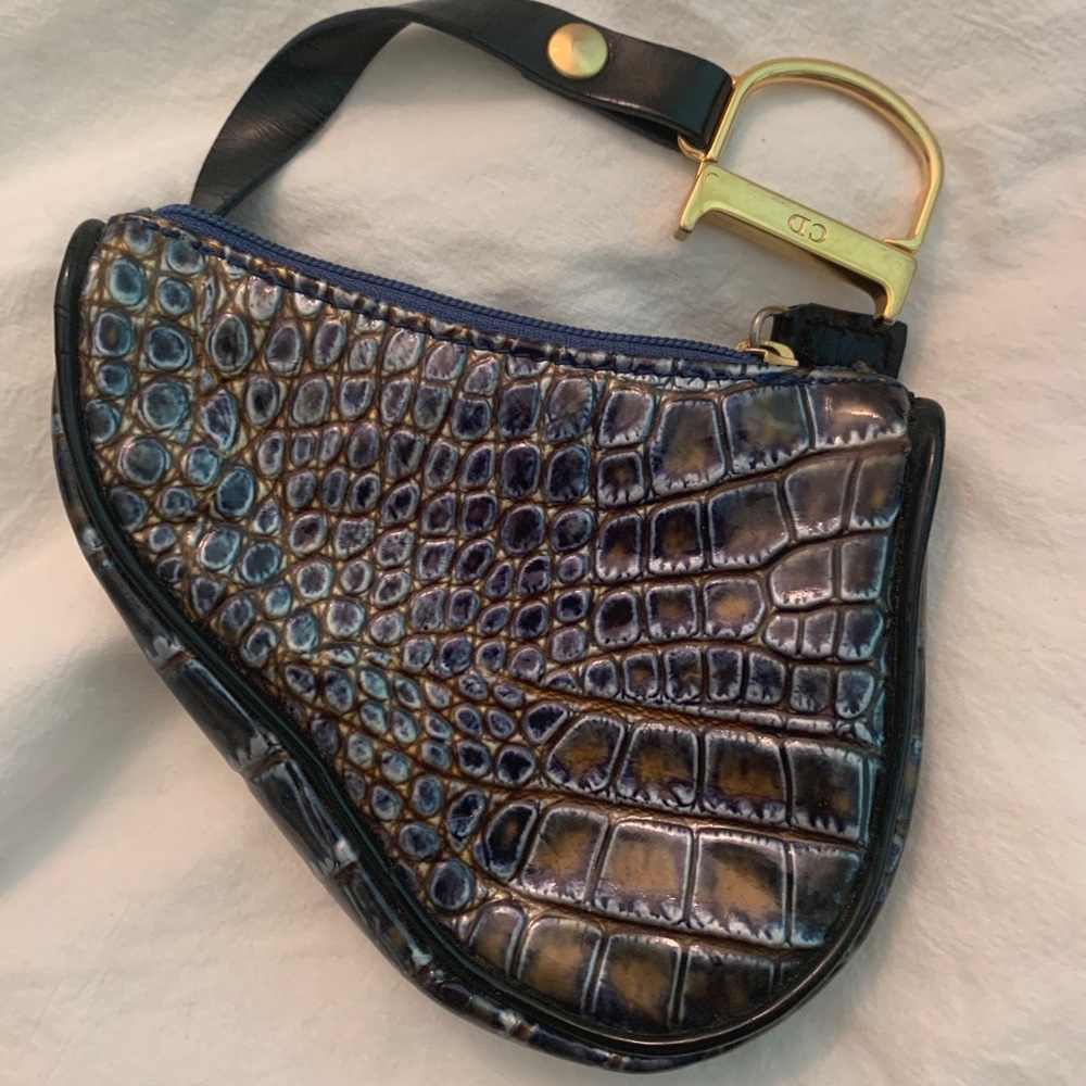 Dior oblique saddle keychain in blue croc print with D ring. Credit card holder